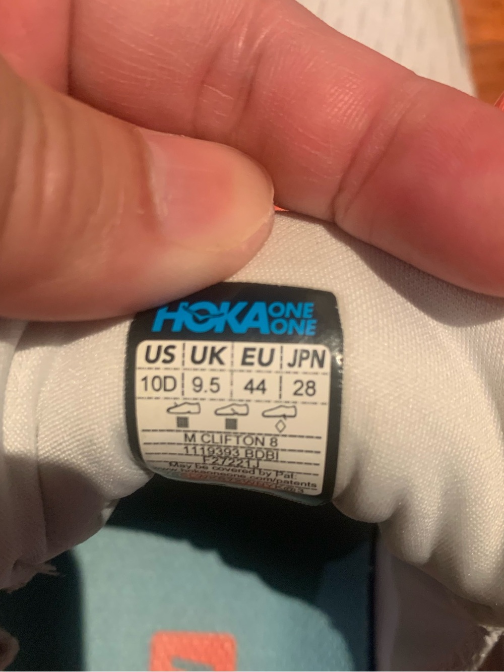 Running shoes - Picture 4 of 9